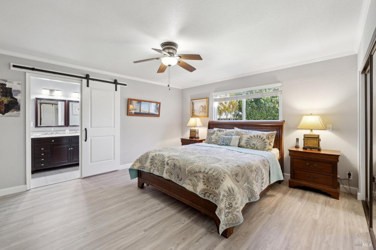 643 Lobelia Court
