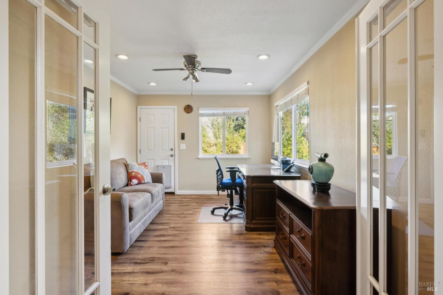 643 Lobelia Court