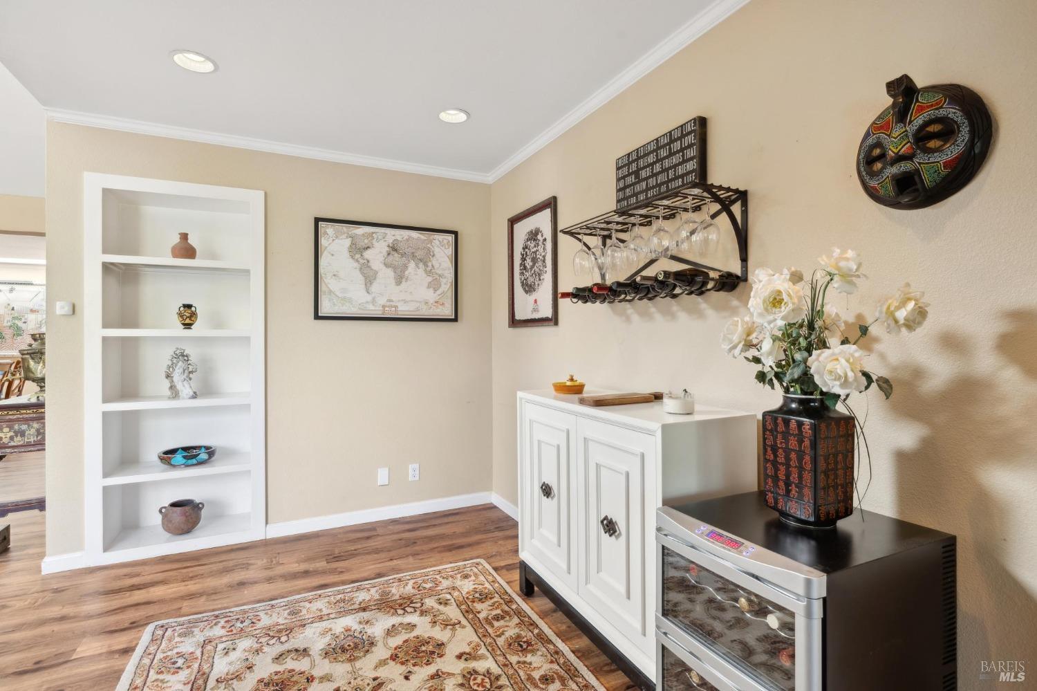 643 Lobelia Court