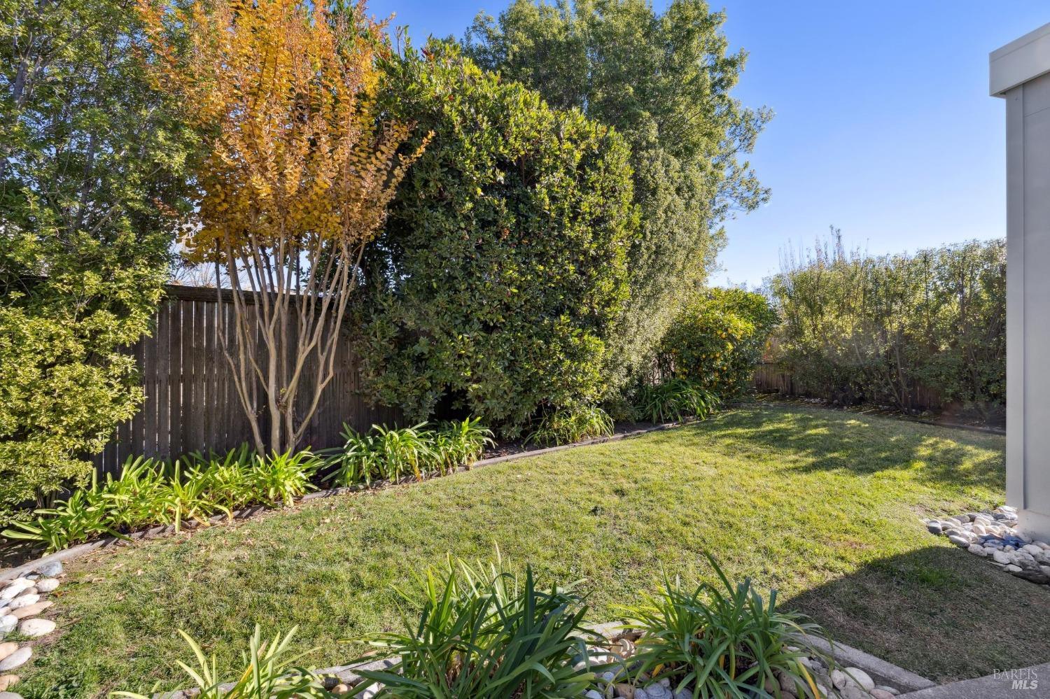 643 Lobelia Court