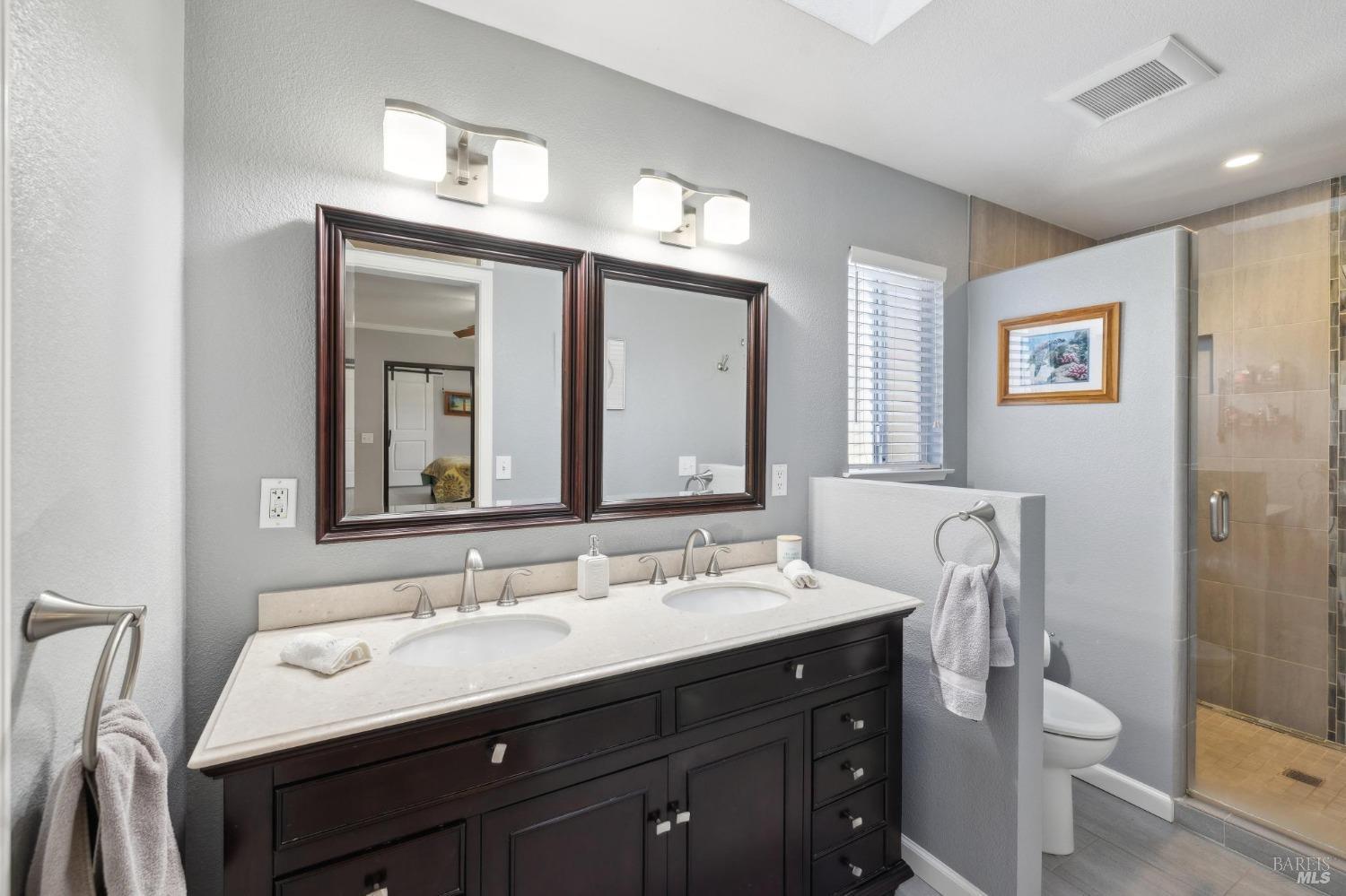 643 Lobelia Court