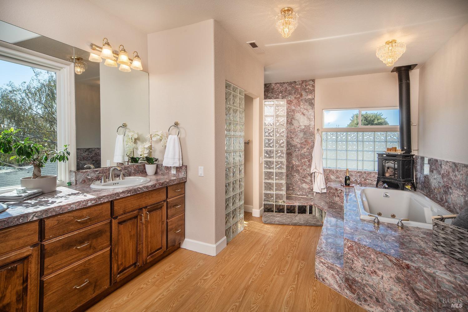 1656 Middle Two Rock Rd