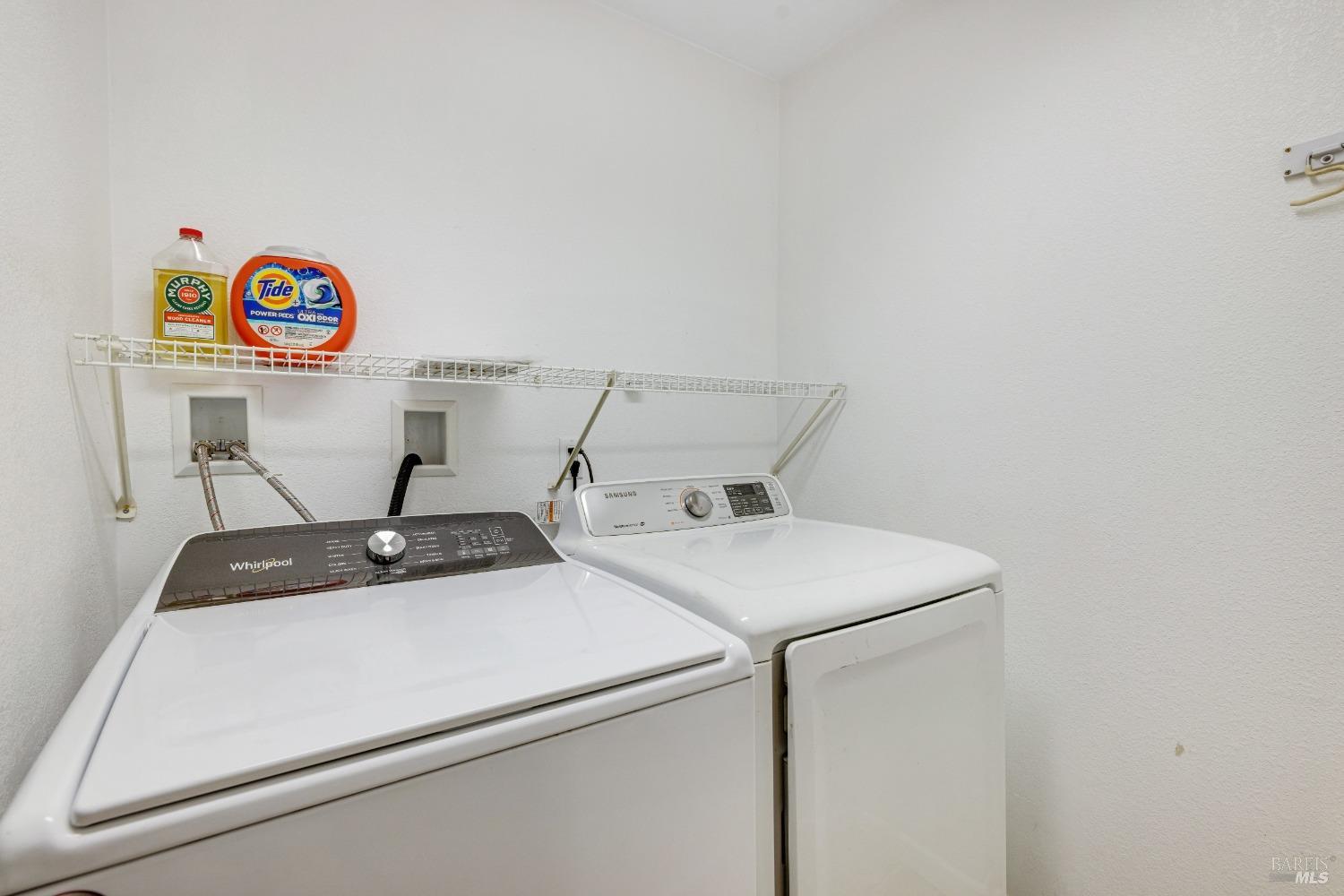 160 W Cotati Oaks Ct