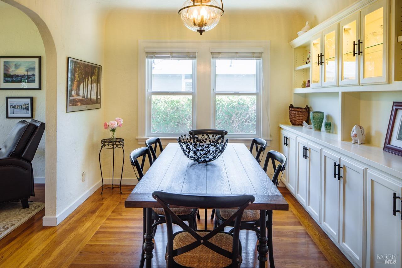 29 Cherry St Petaluma Ca 94952 325015431