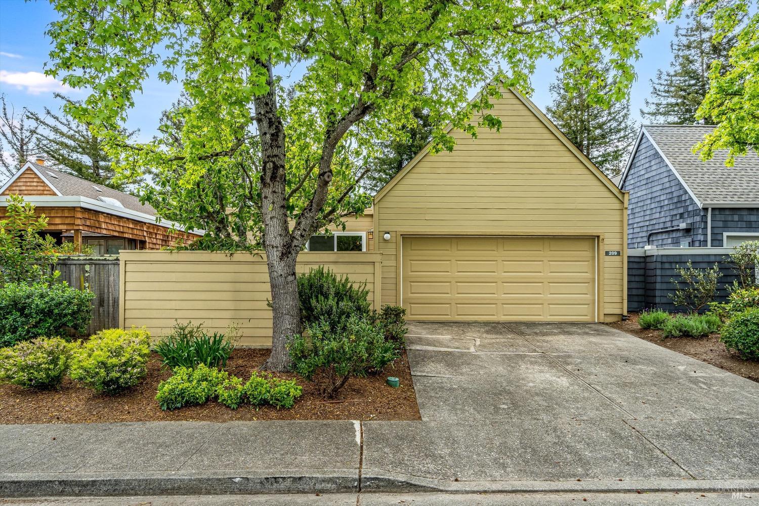 209 Avenida Barbera Drive