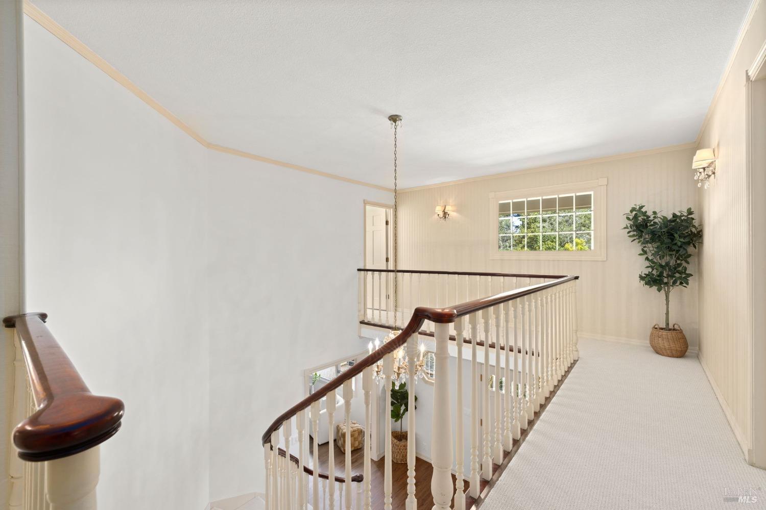 4284 Woodland Shadows Pl