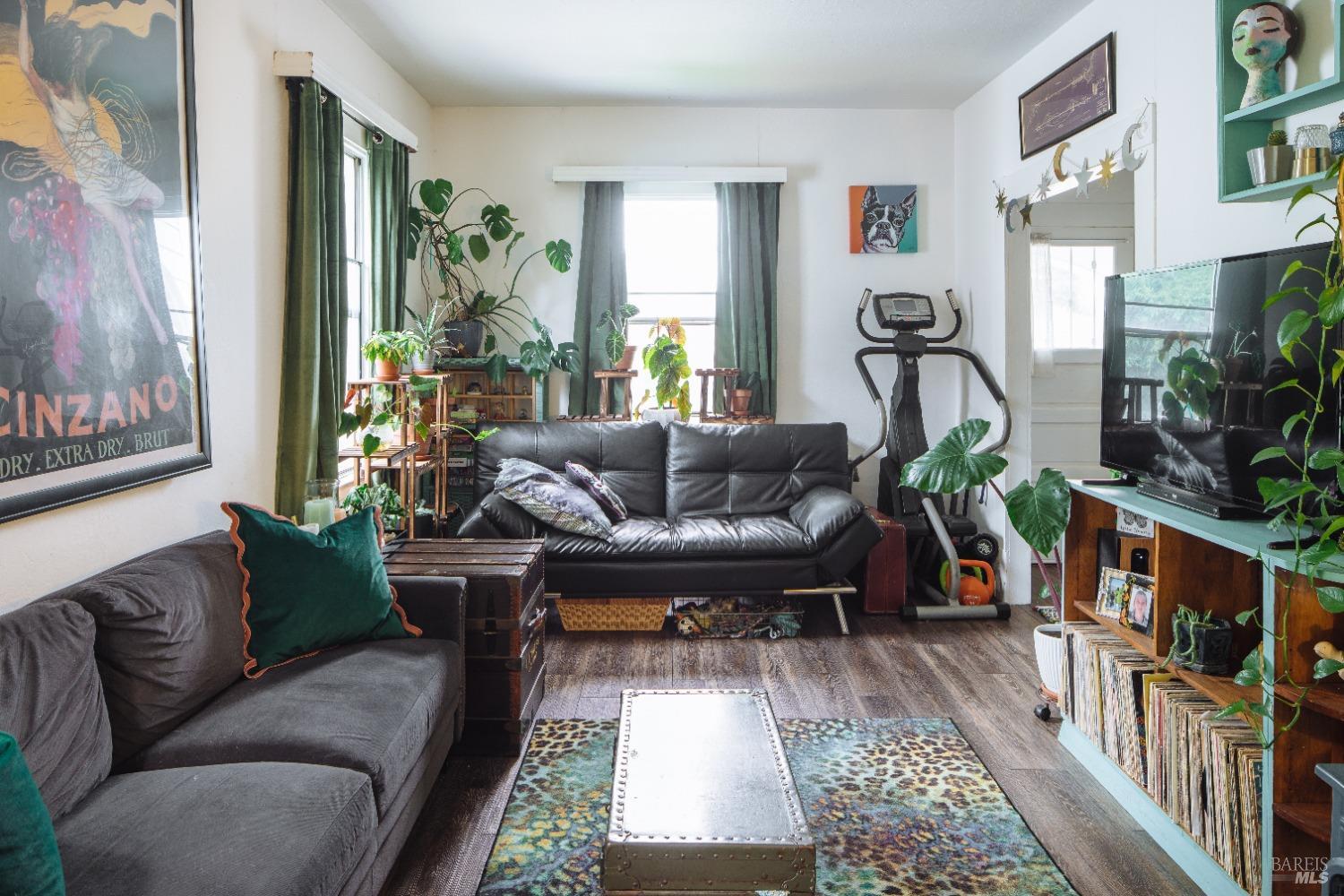 316-320 Vallejo St