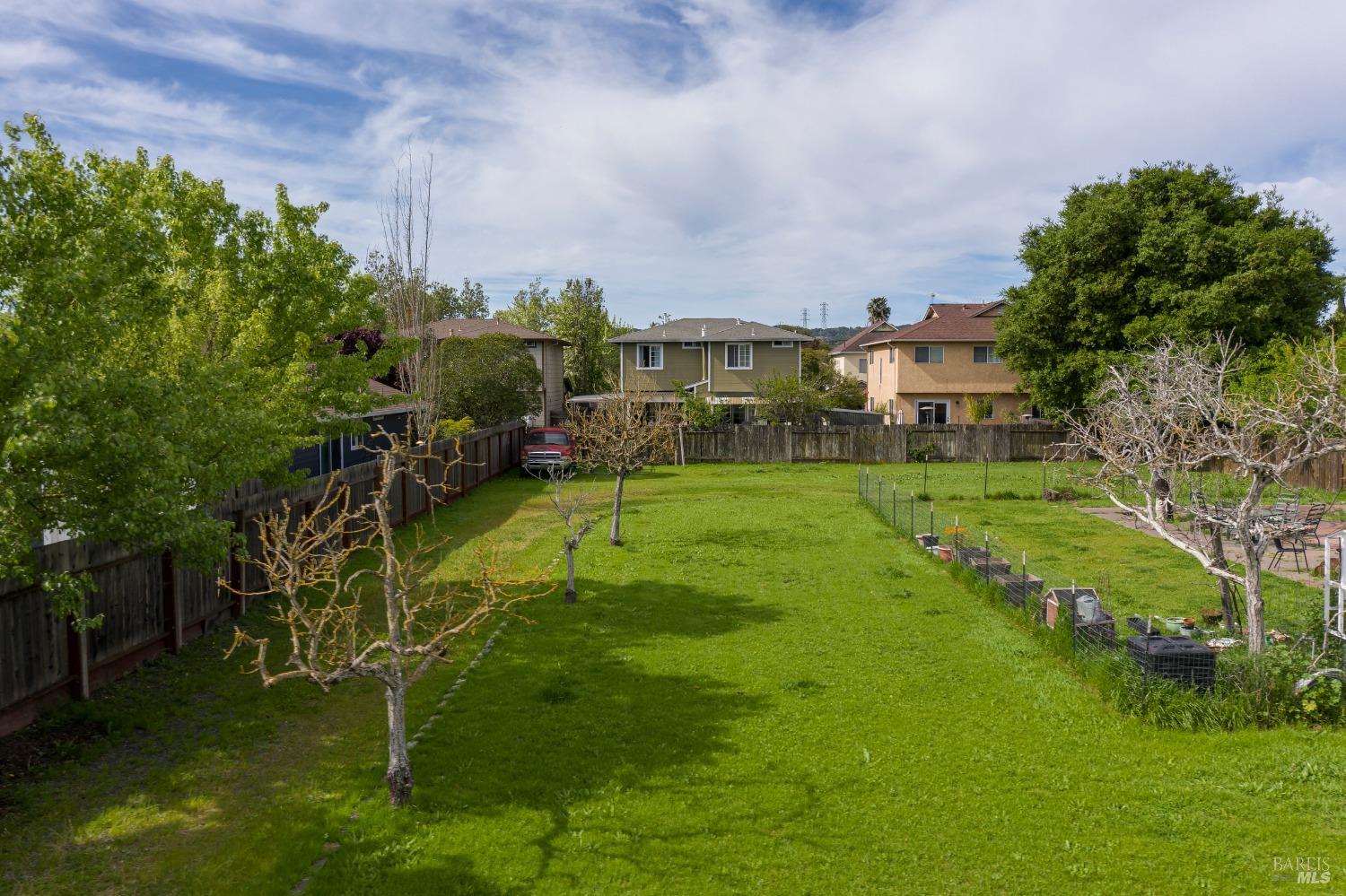 316-320 Vallejo St