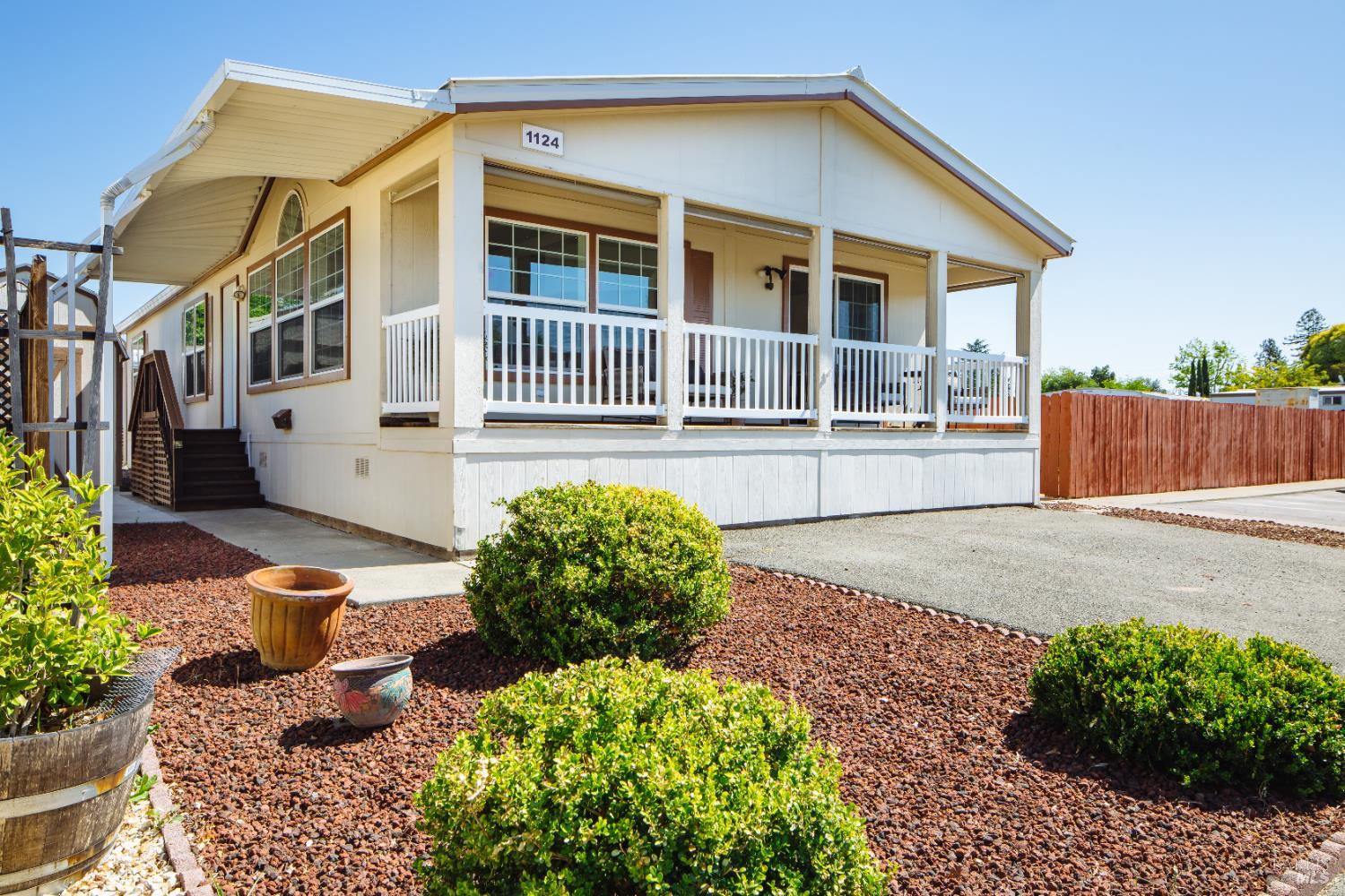 1124 Adrienne Way Santa Rosa Ca 95401 325056581