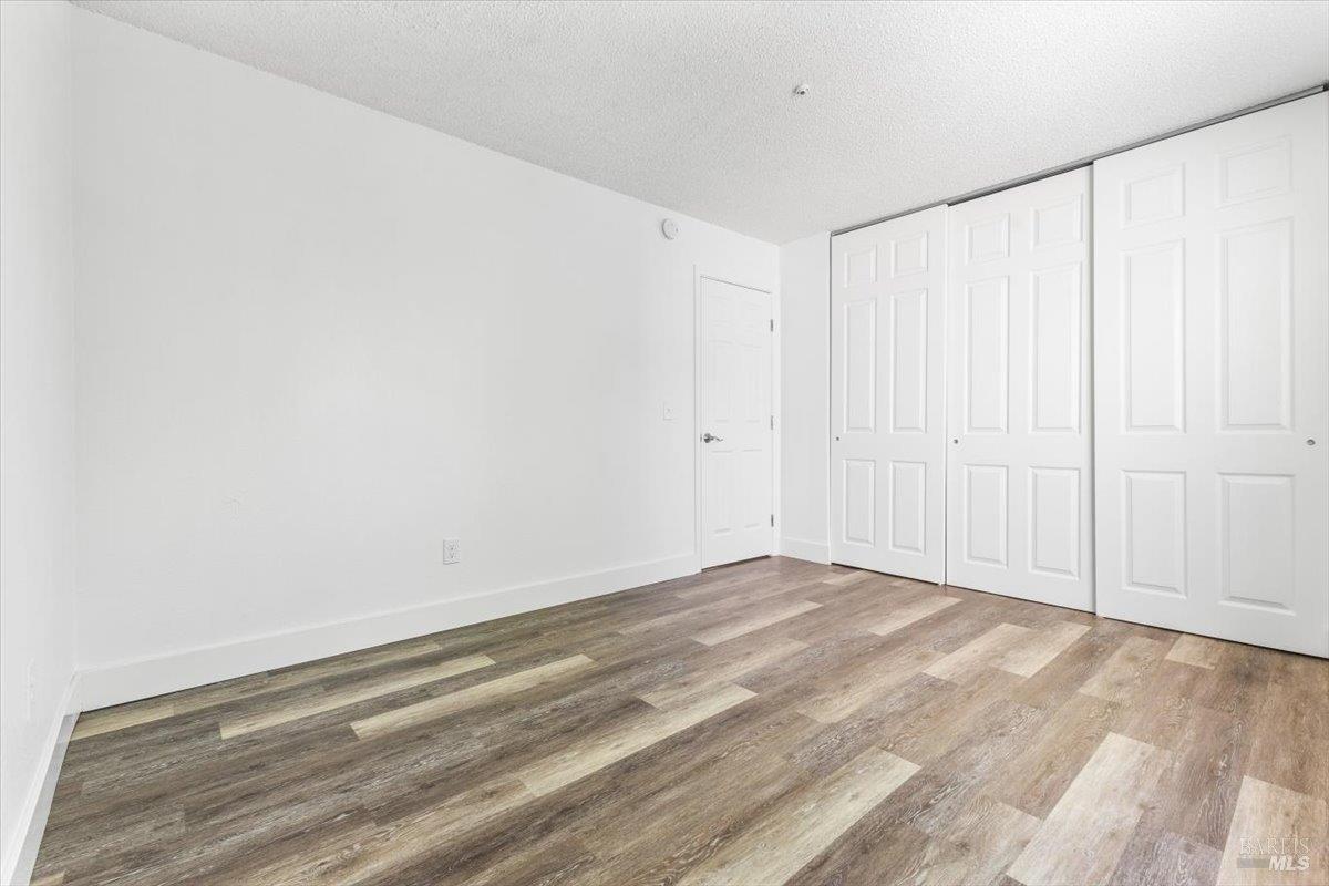 594 Santa Alicia Dr
