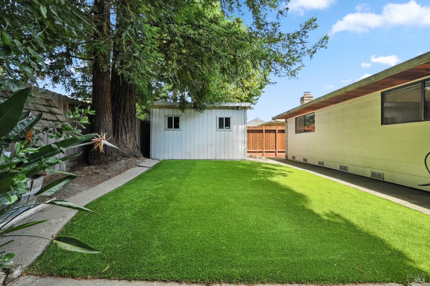 2013 Knight Ave