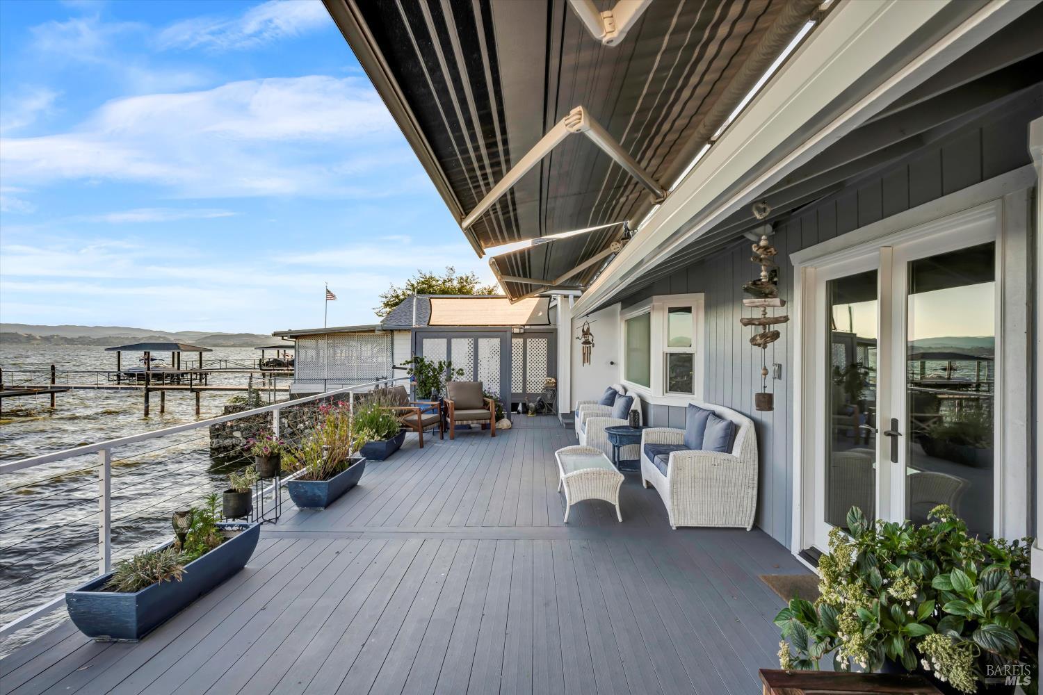 4397 E State Hwy 20 Highway