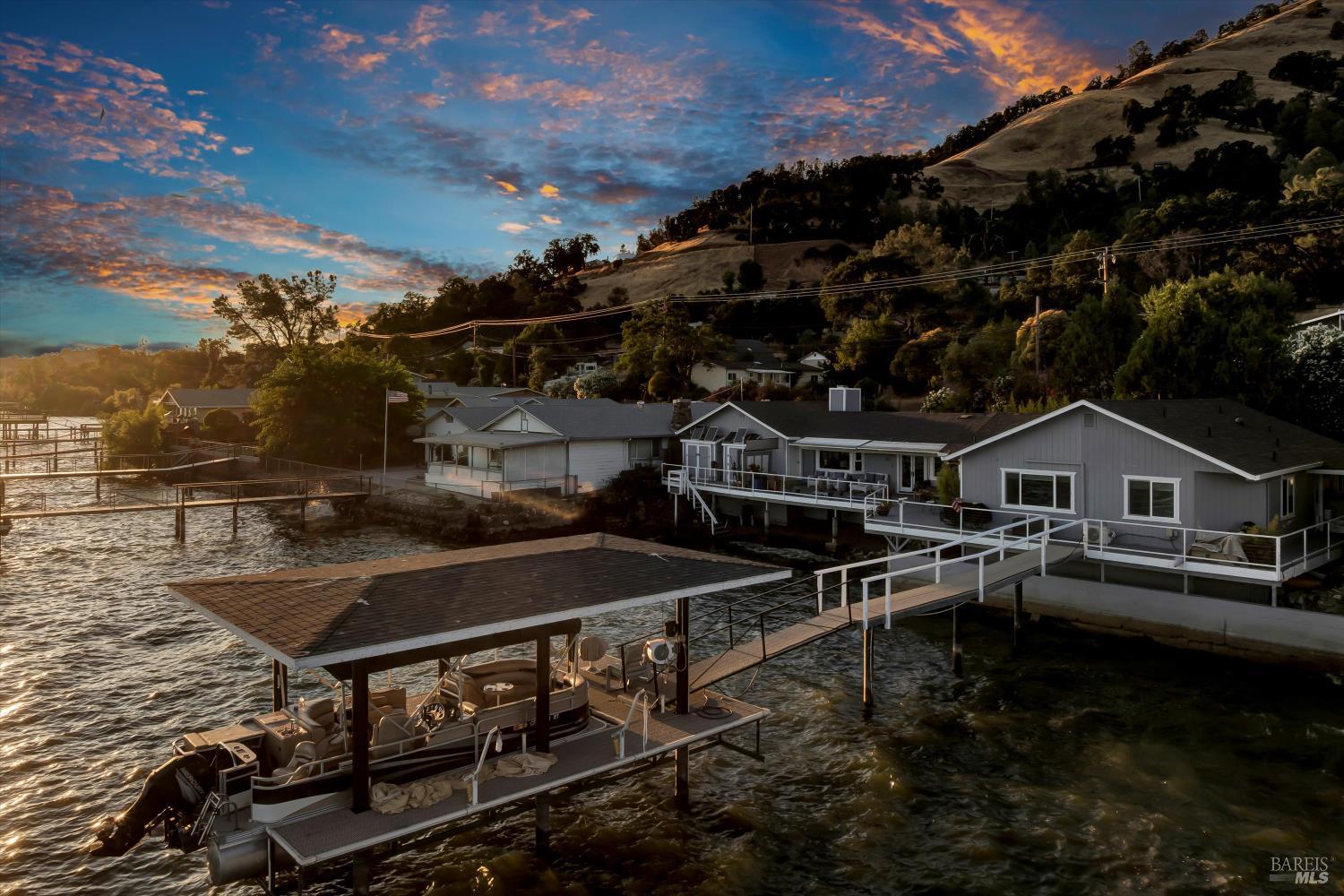 4397 E State Hwy 20 Highway