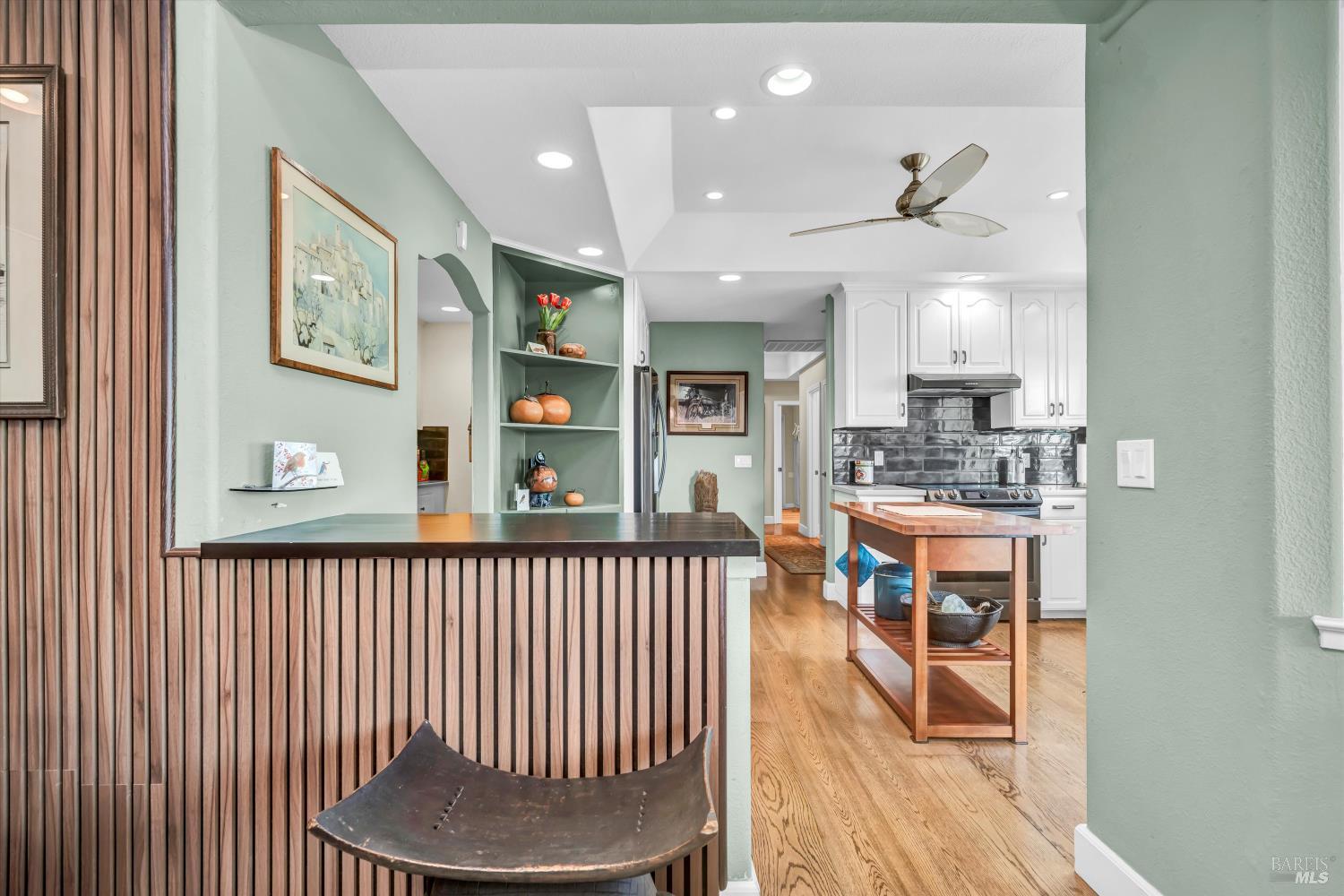 4397 E State Hwy 20 Highway