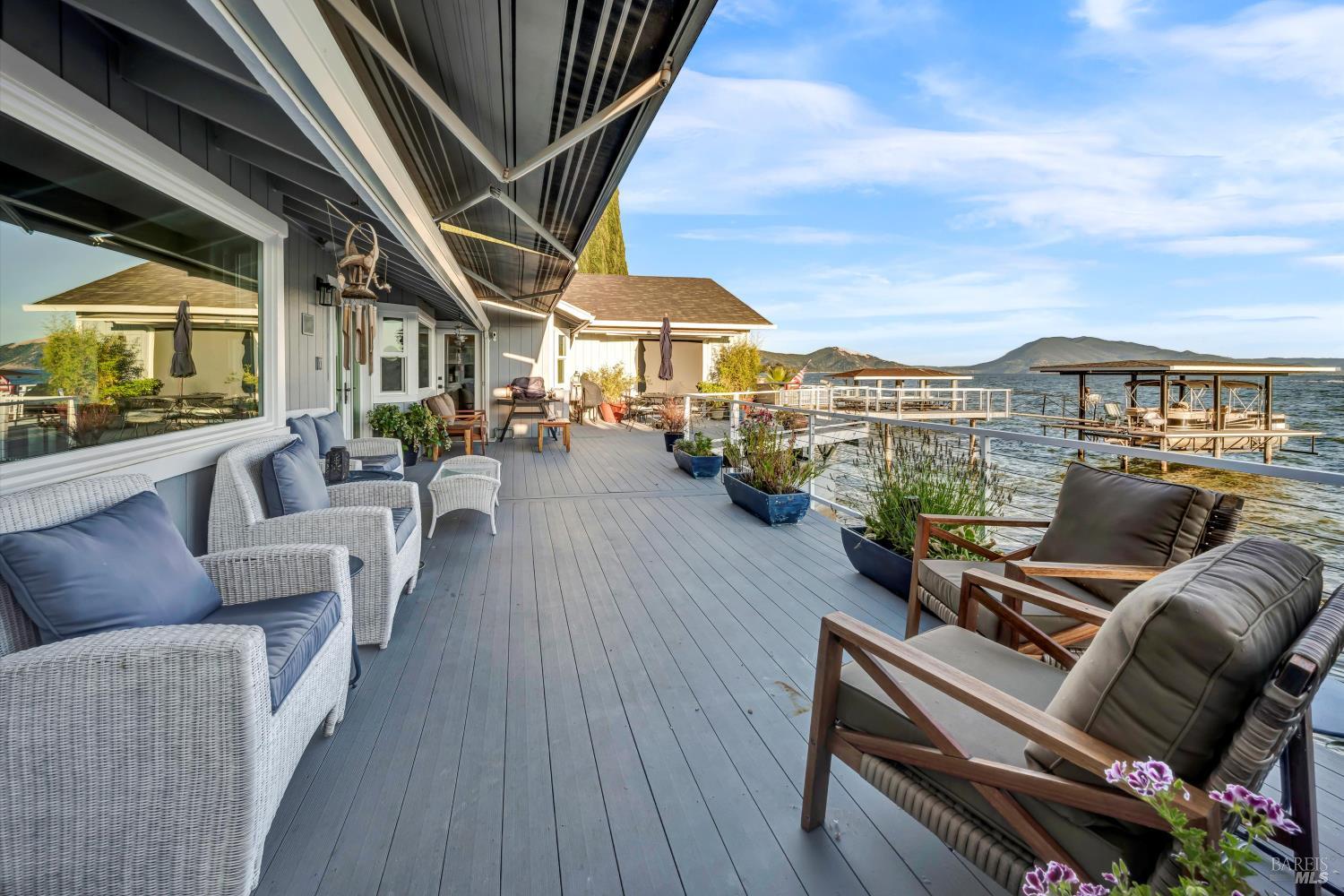 4397 E State Hwy 20 Highway