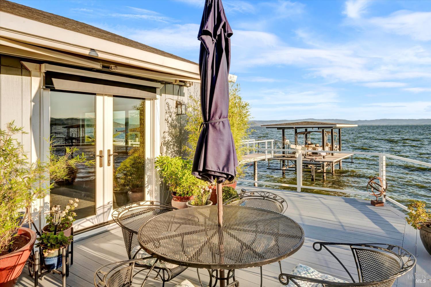 4397 E State Hwy 20 Highway