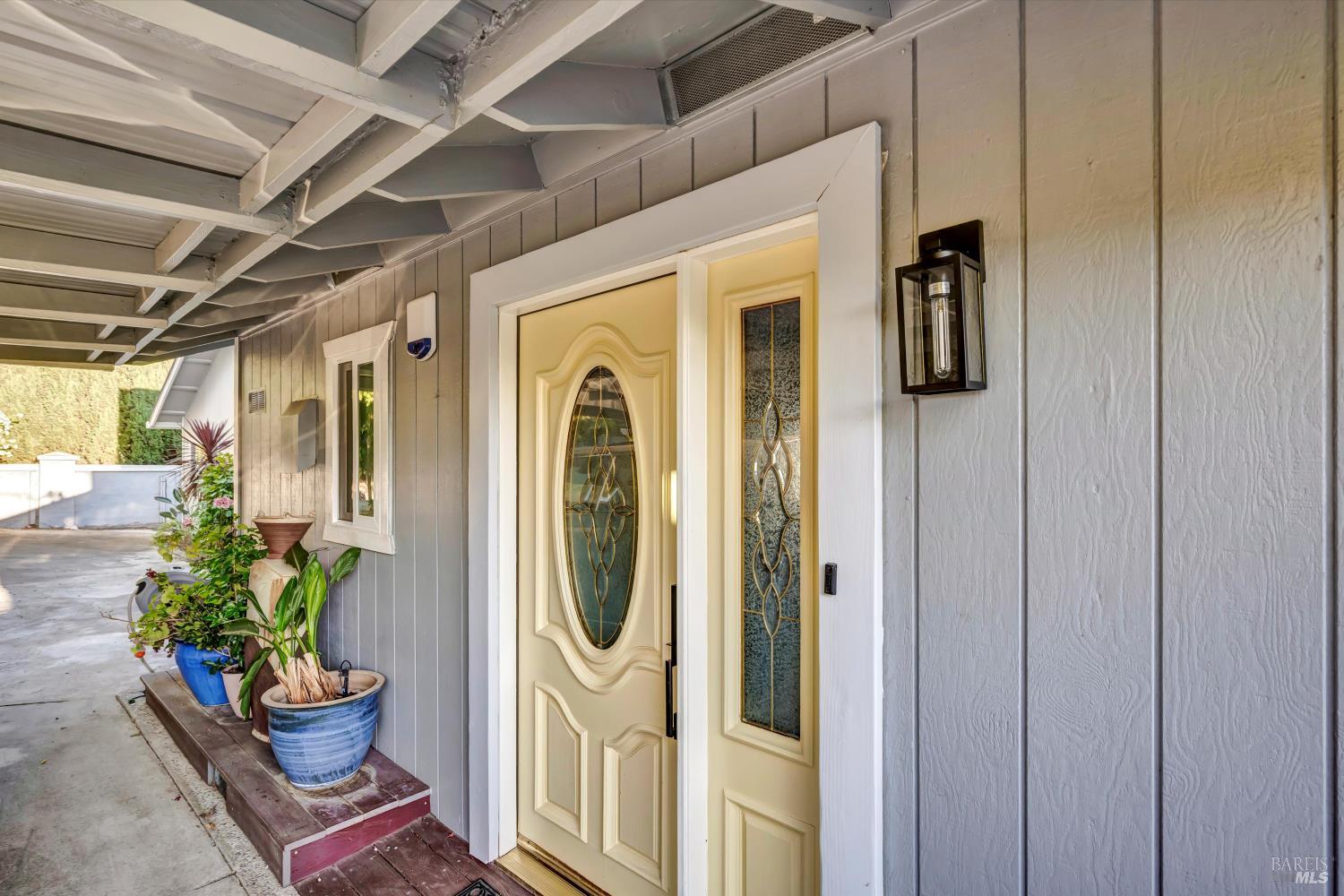 4397 E State Hwy 20 Highway