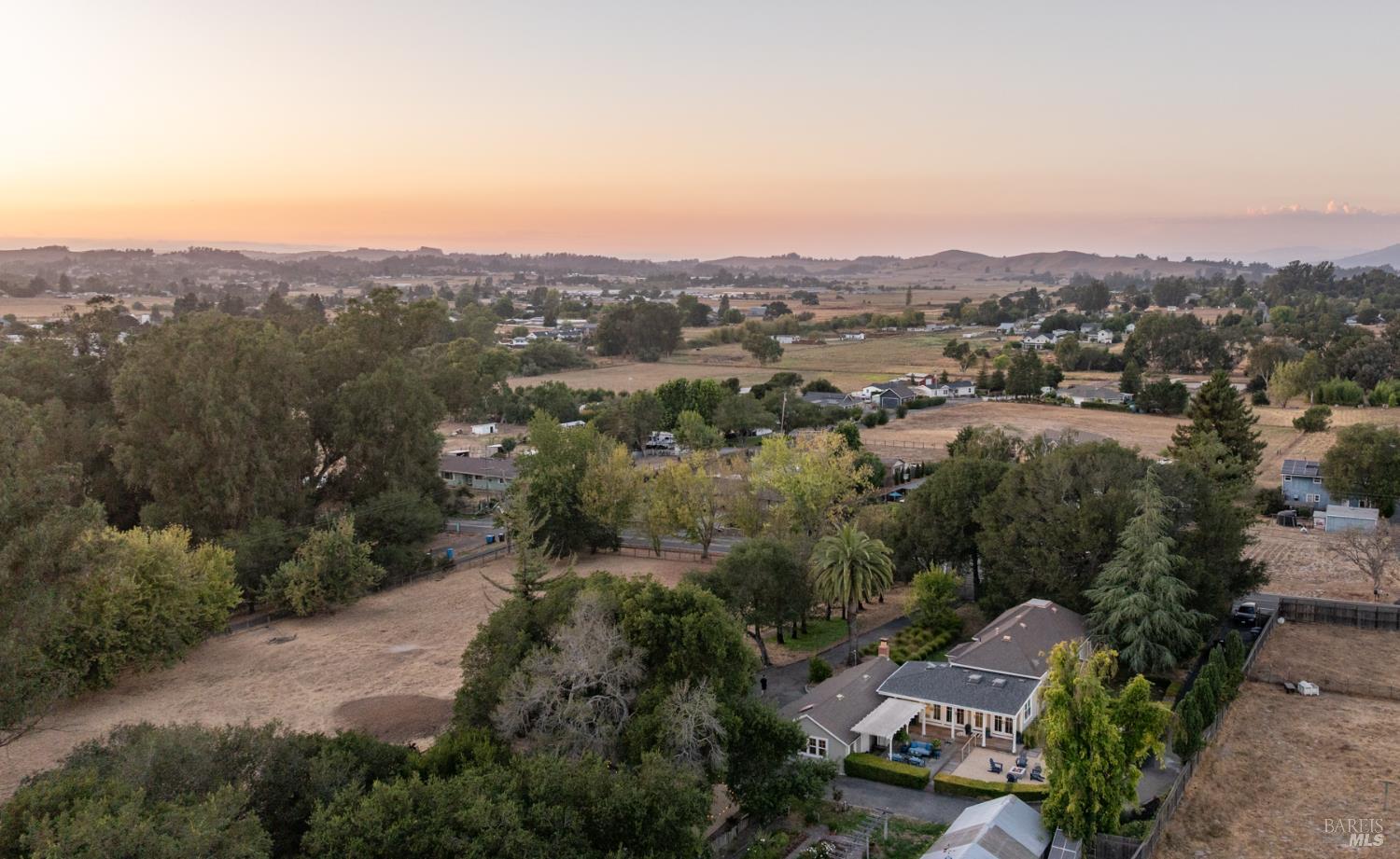 2349 Magnolia Ave