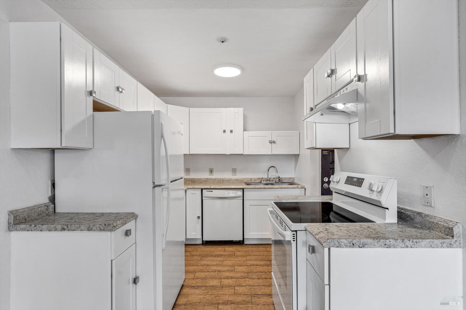 1370 Townview Avenue Unit 305 Santa Rosa CA