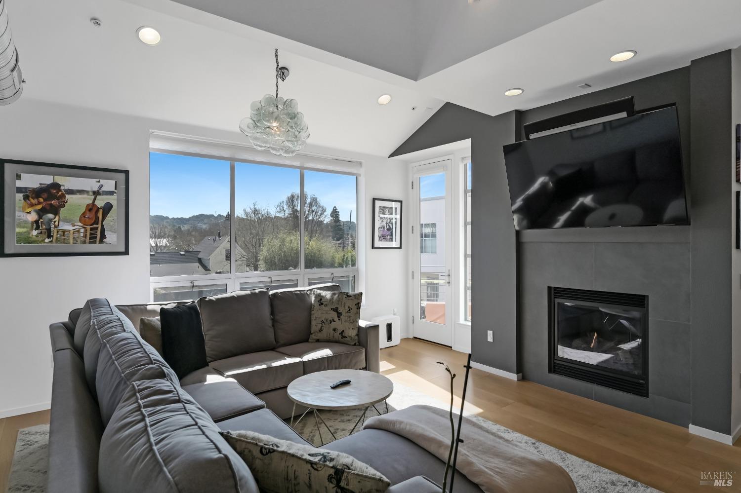 426 1st Street
