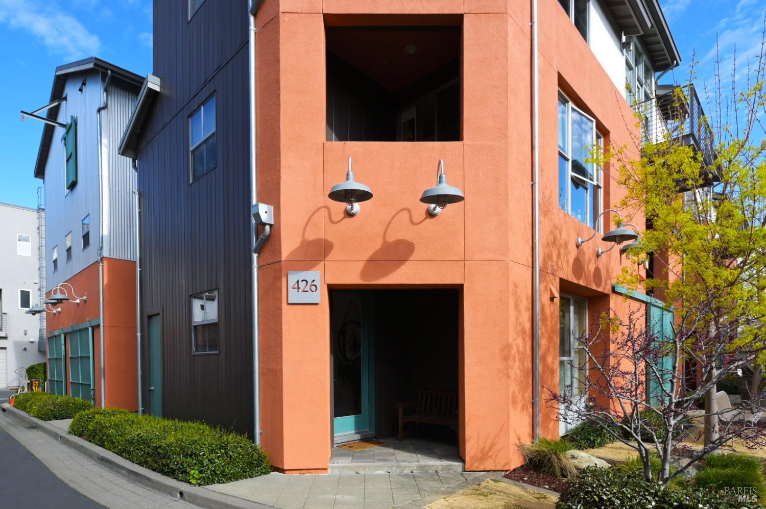 426 1st Street