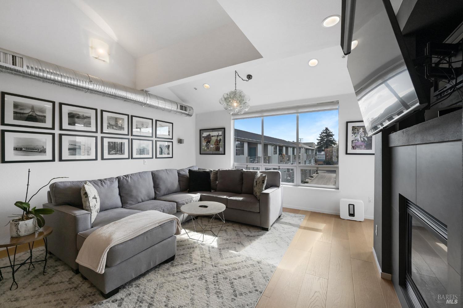 426 1st Street