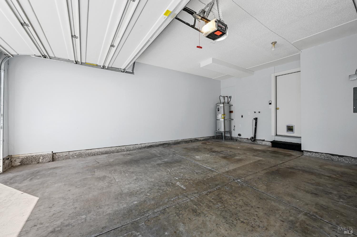 2302 Marylyn Circle
