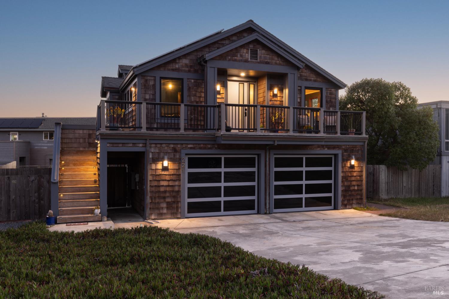 221 Oceana Drive
