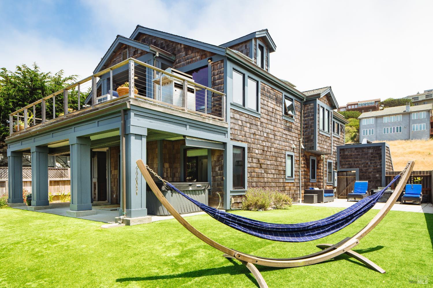 221 Oceana Drive
