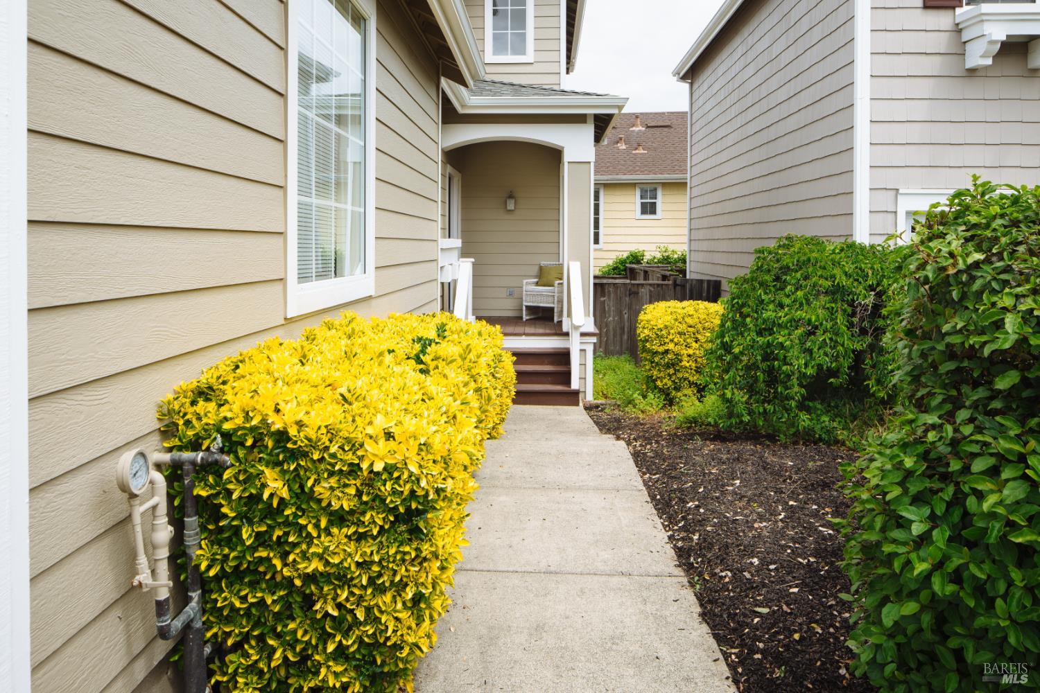 143 Mcnear Circle