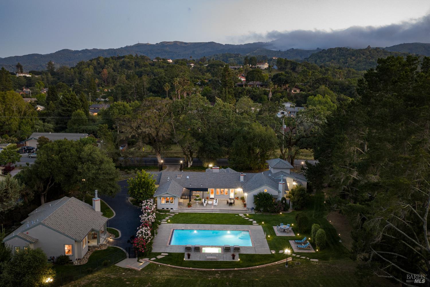 2288 Vineyard Road