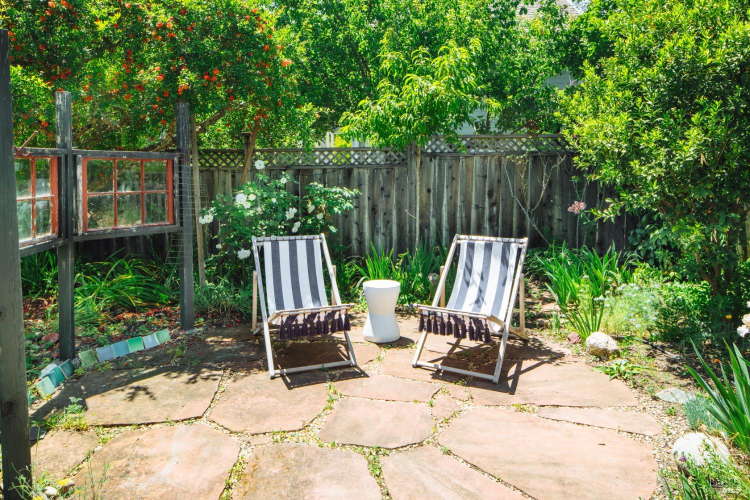 210 W 3rd Street