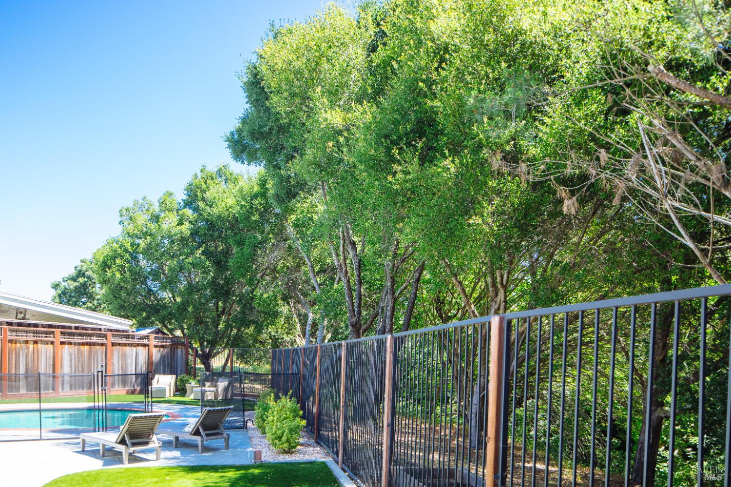 4 Spanish Bay Court