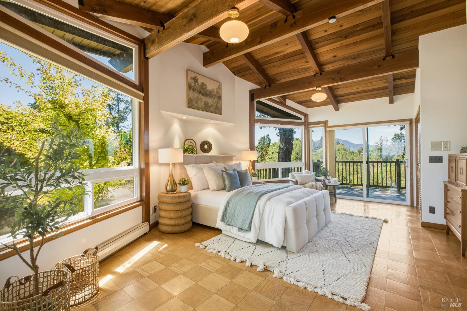 7495 Poplar Drive