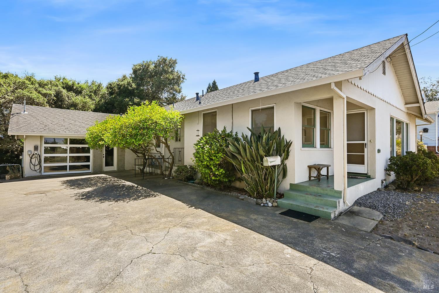 12 Nob Hill Terrace