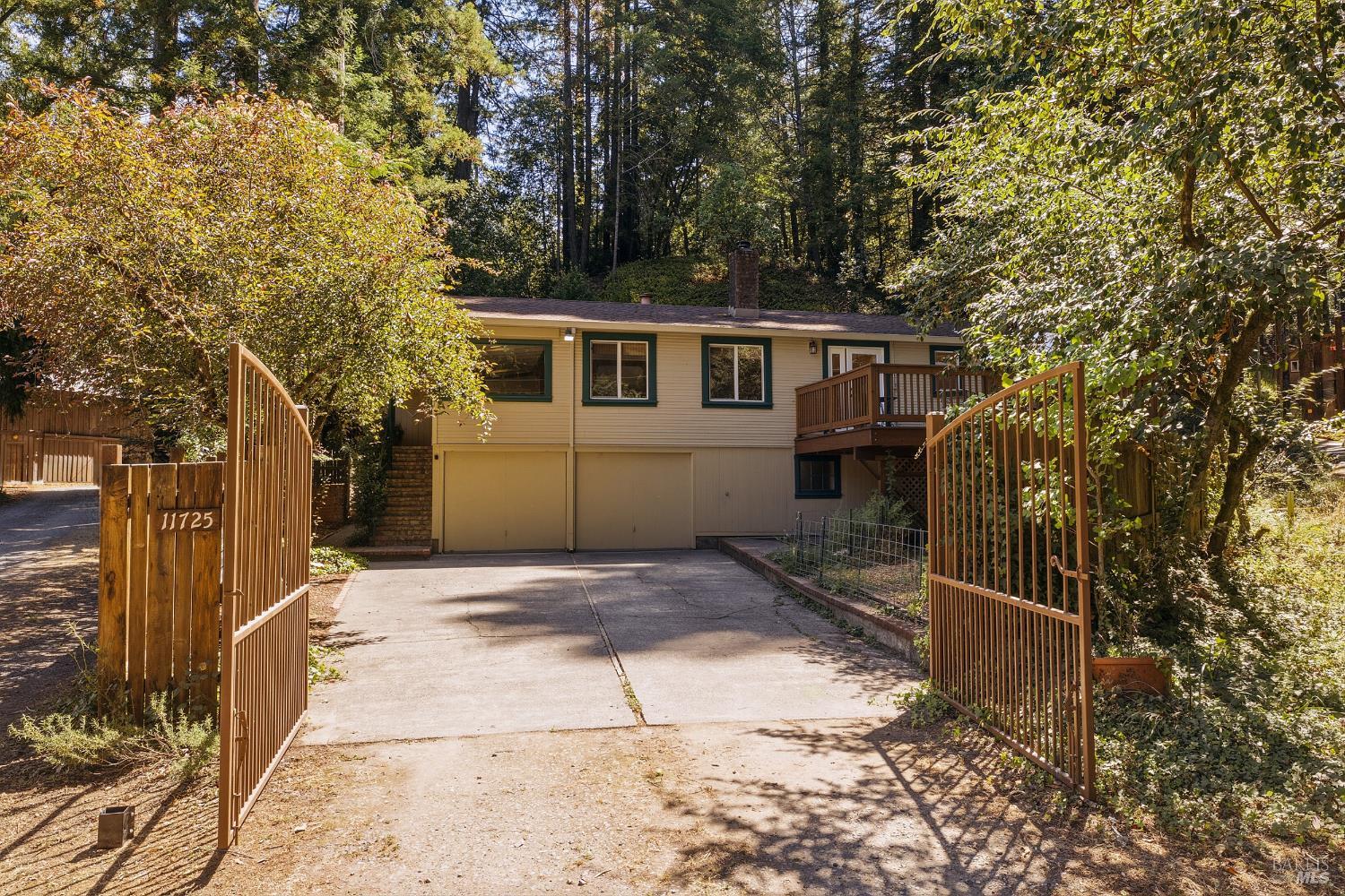 11725 Tunstall Drive
