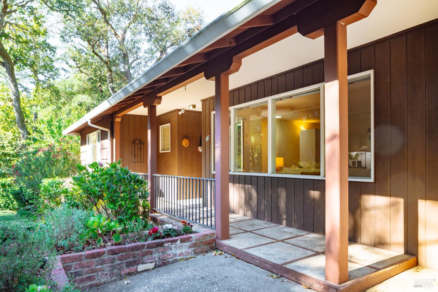 39 Piper Lane