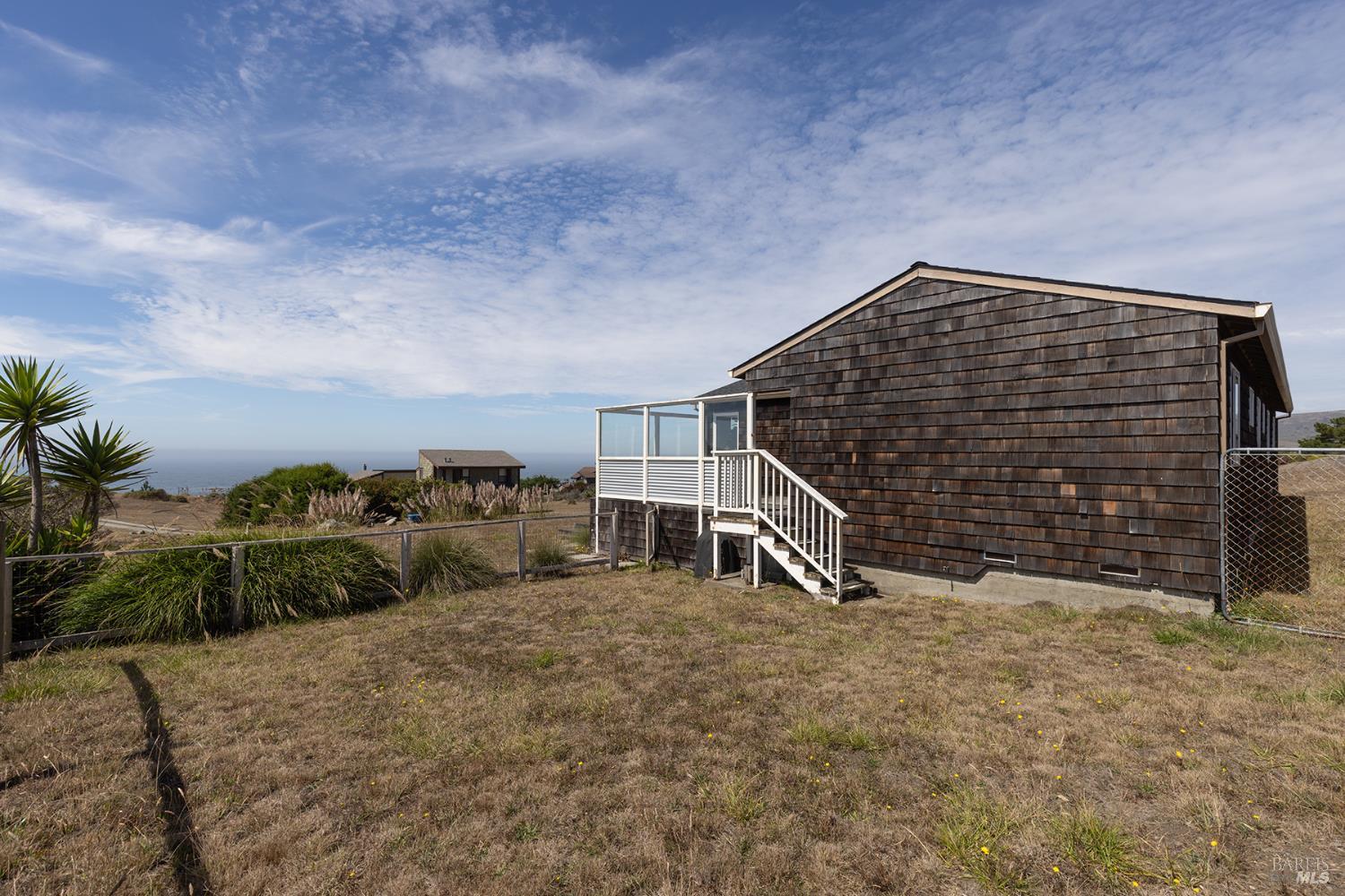 5280 Las Flores Road