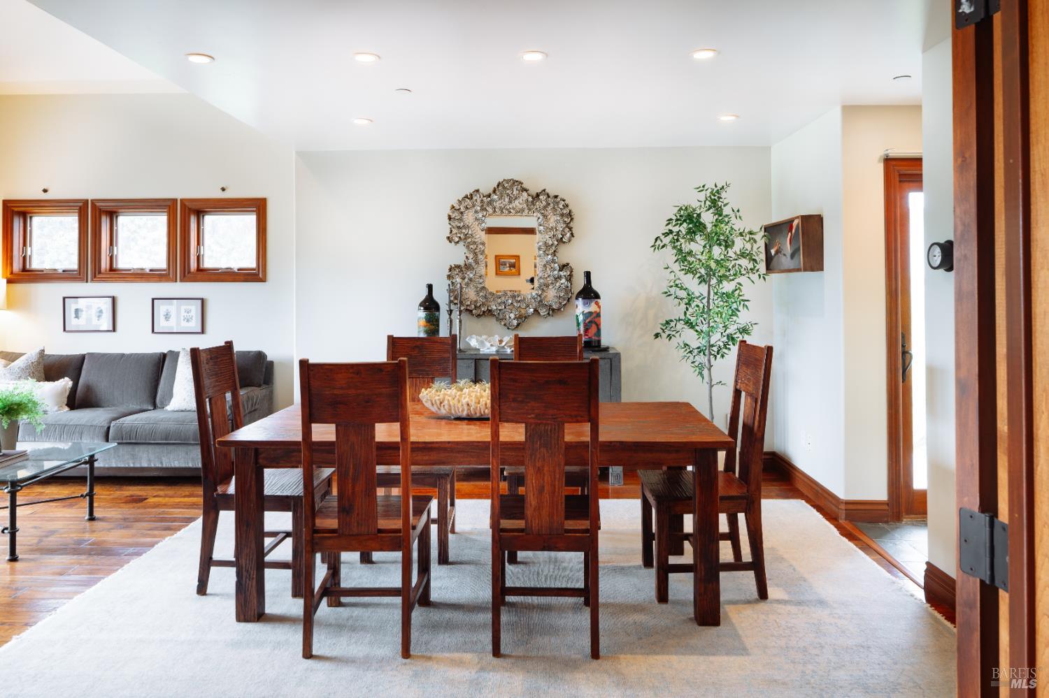 125 Calle Del Sol Avenue