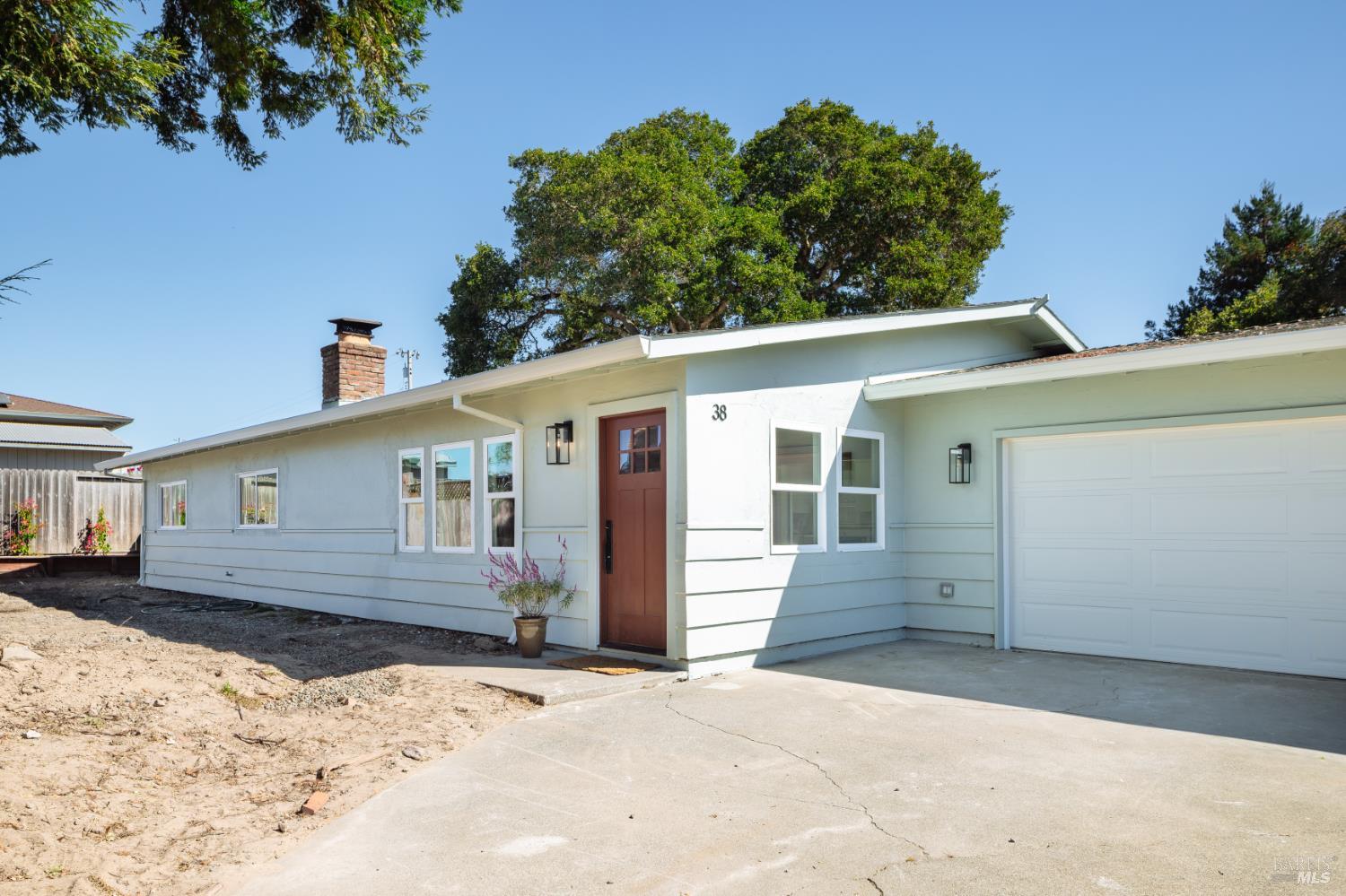 38 Volkers Drive