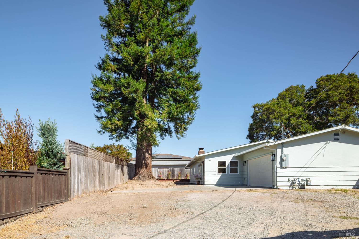 38 Volkers Drive