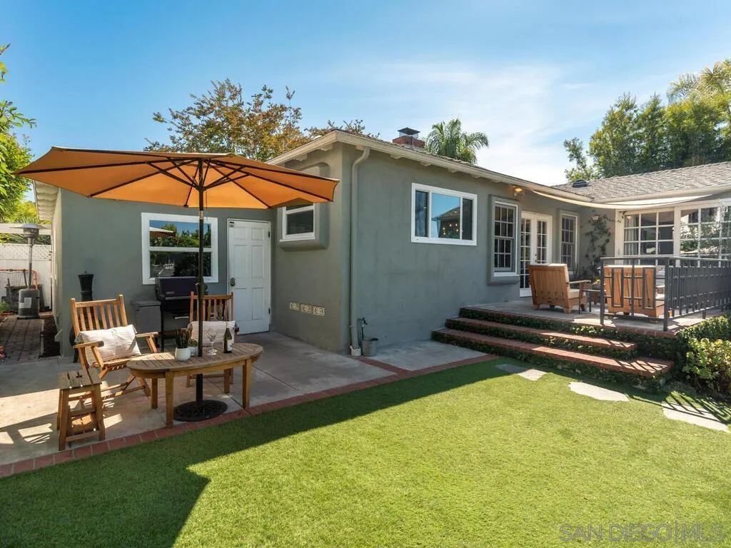 4758 Jean Dr