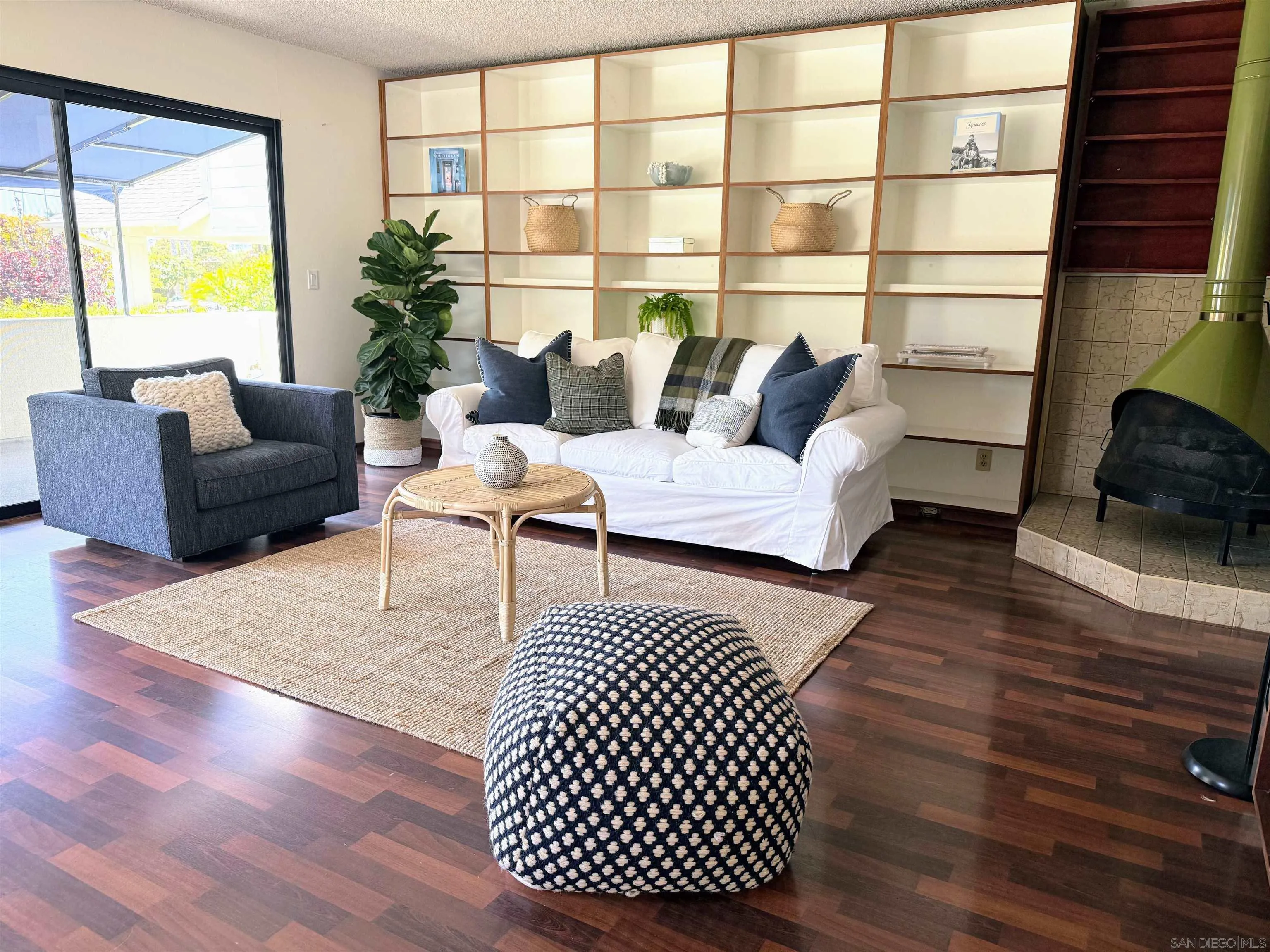 1611 San Luis Rey