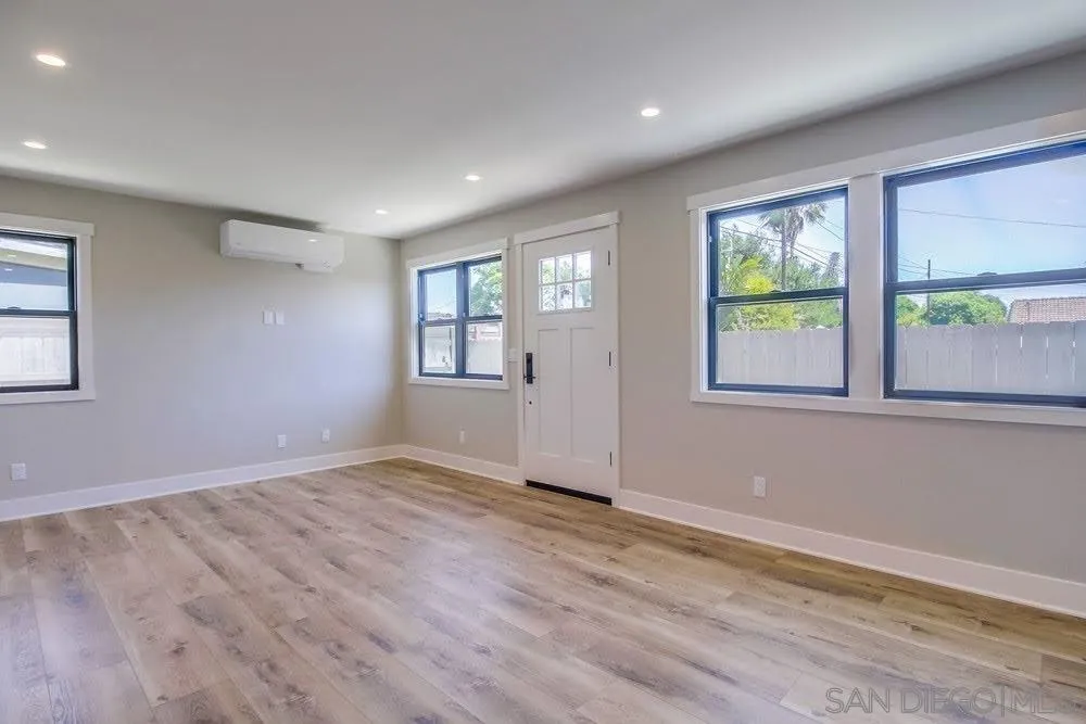1149 Connecticut