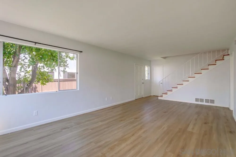 349-351 G Avenue