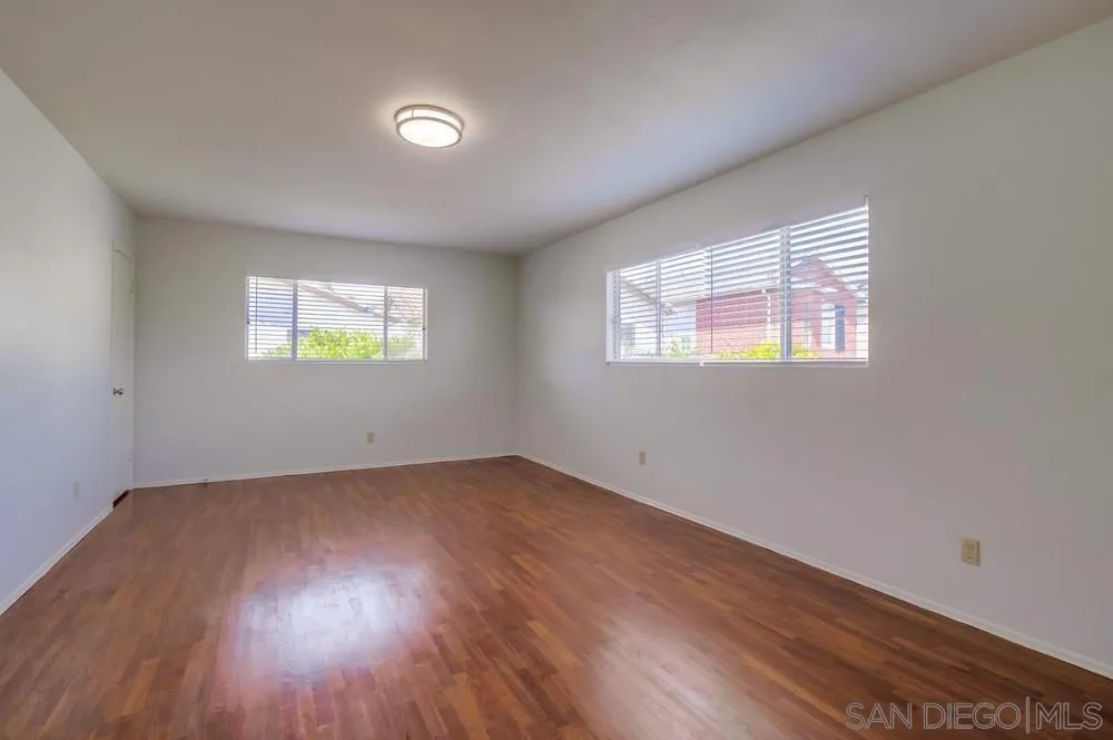 349-351 G Avenue