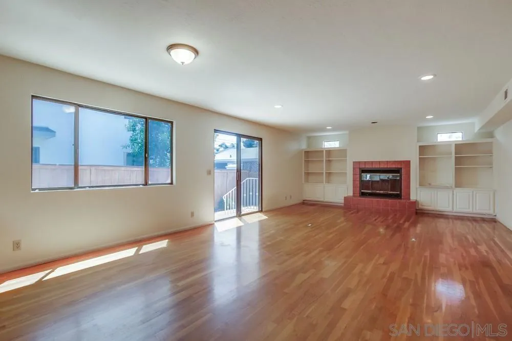 349-351 G Avenue