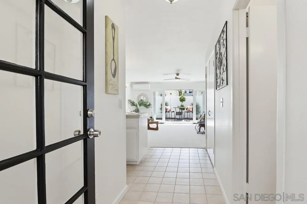727 F Avenue
