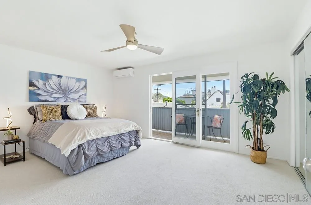 727 F Avenue