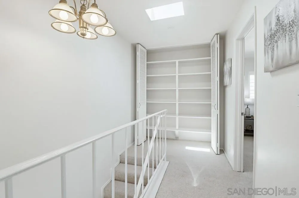 727 F Avenue